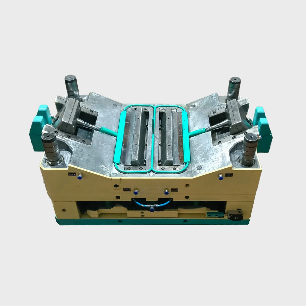 Household product injection mould